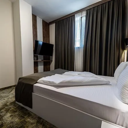 Hotell Euphoria 3*